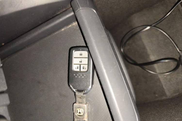 Used Honda Elysion 2019 2.0L Hybrid Luxury Edition
