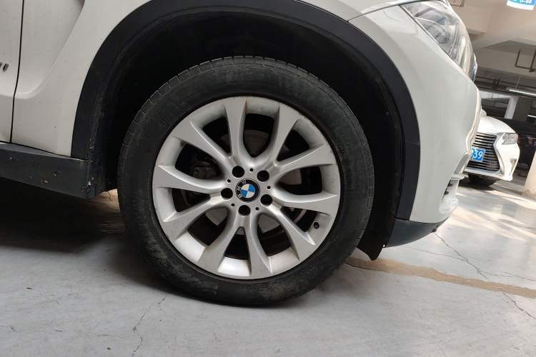 Used BMW X5 2014 xDrive35i Elegant Edition
