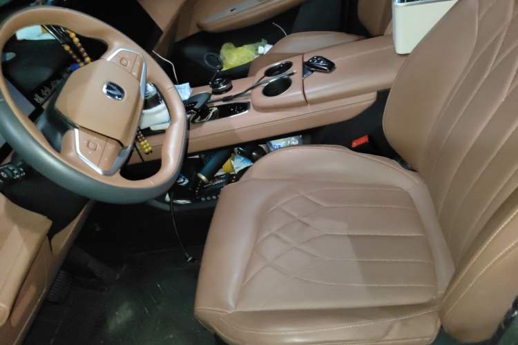 Used CHANGAN UNI-Z New Energy 2024 Blue Whale Smart Electric iDD 125km Excellence Model