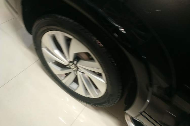 Used Volkswagen Tayron X 2020 330TSI Two-Wheel Drive Luxury Smart Connectivity Version