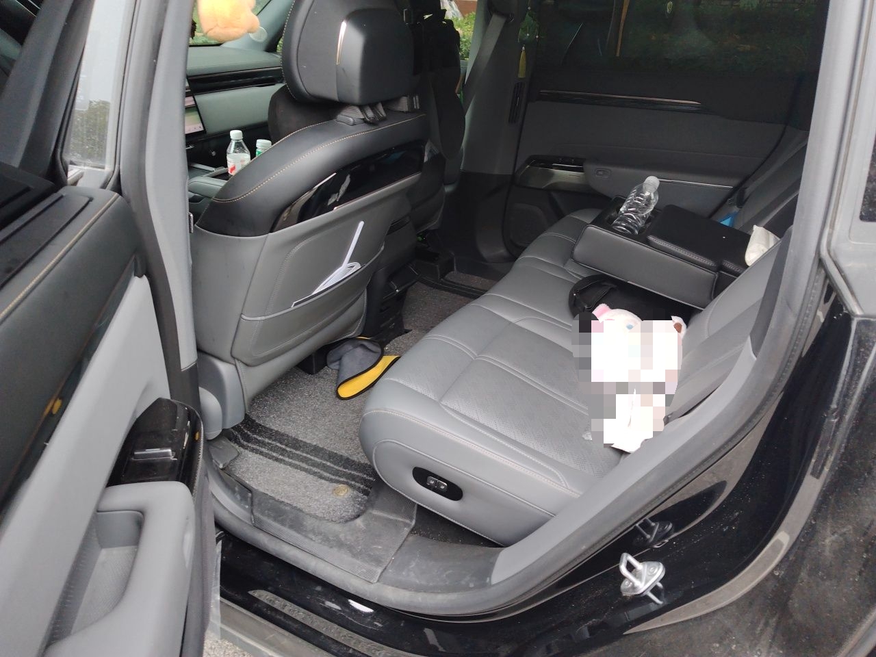 Zeekr 7X 2025 100 kWh Long-Range Rear-Wheel Drive with Intelligent Driving Features — снимка 17