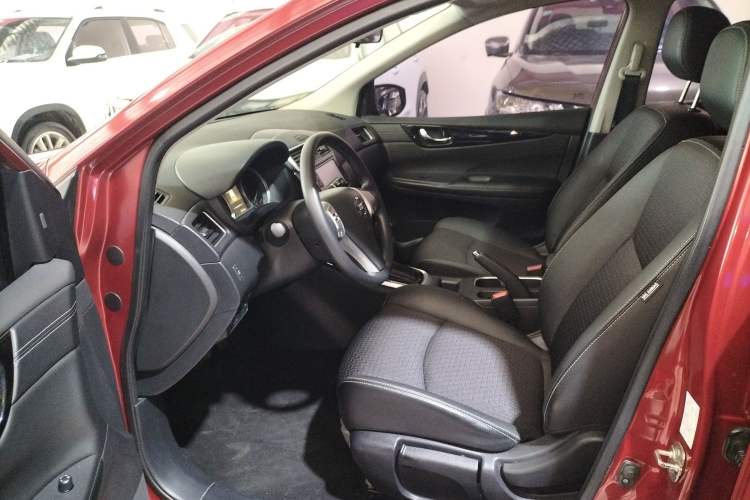 Used Nissan Tiida 2019 1.6L CVT Smart Drive Version China VI Standard