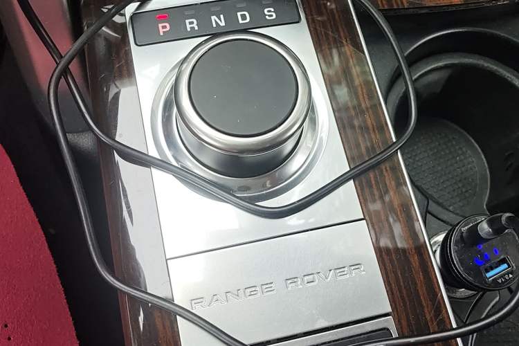 Used Land Rover Range 2014 3.0 SC V6 Vogue SE Long-Wheelbase Edition
