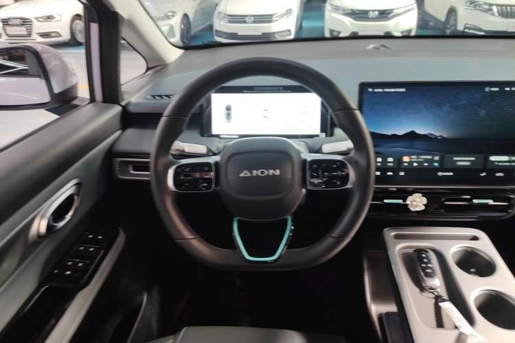 Used AION Y 2024 Younger Star Edition