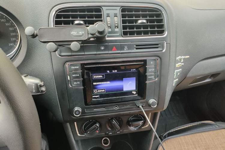 Used Volkswagen Polo 2014 1.4L Automatic Comfort Edition