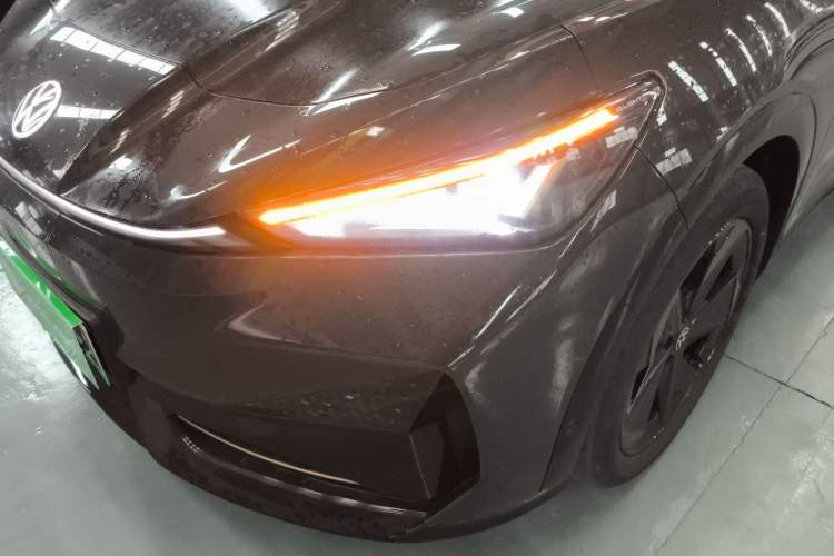 Used Volkswagen ID.UNYX 2024 Pro Long-Range Version Left Front Headlight