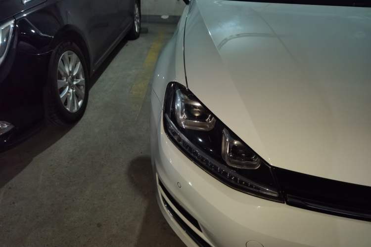 Used Volkswagen Golf 2017 230TSI Automatic Luxury Million-Vehicle Commemorative Edition
