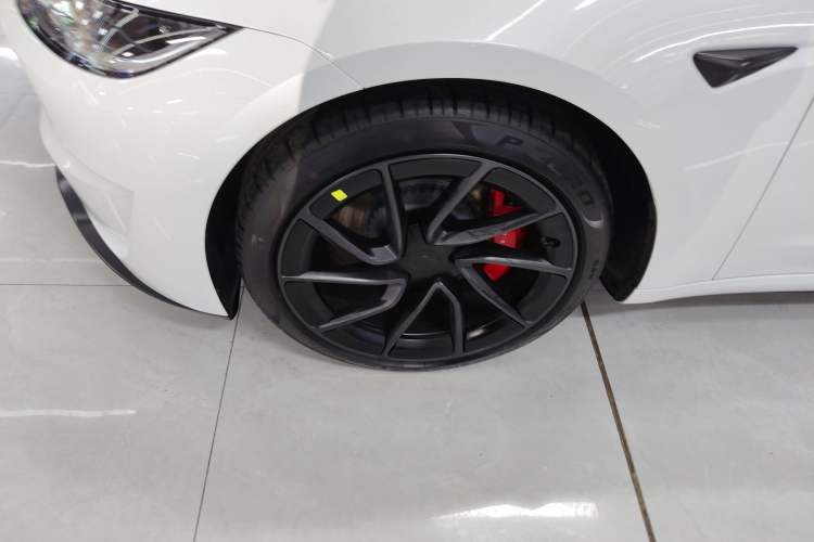 Used Tesla Model 3 2024 High-Performance All-Wheel-Drive Version