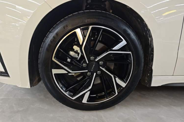 Used Lynk & Co 03 2025 1.5TD DCT Champion Edition Pro