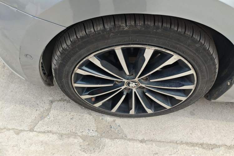 Used Skoda Superb 2016 TSI330 DSG Smart Drive Edition