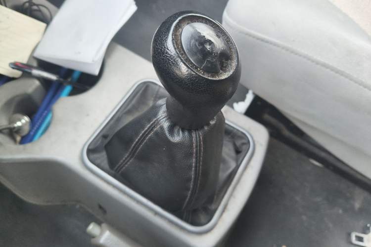 Used FORTHING Lingzhi 2013 V3 1.5L 7-Seater Standard Model II
