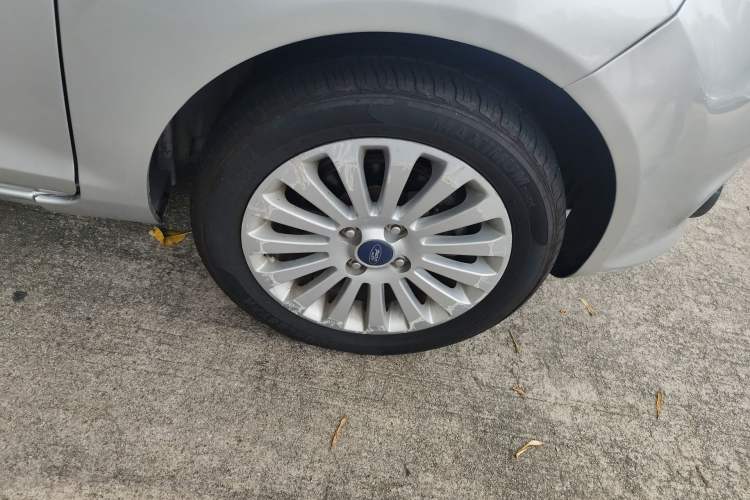 Used Ford Fiesta 2011 Sedan 1.5L Automatic Fashion Edition