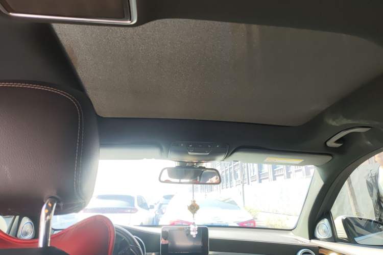 Used Mercedes-Benz GLC 2019 GLC 260 L 4MATIC Dynamic Model