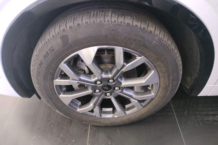 Used Ford Edge 2023 Ford Explorer L 2.0T EcoBoost Four-Wheel Drive 7-Seater Supreme Model
