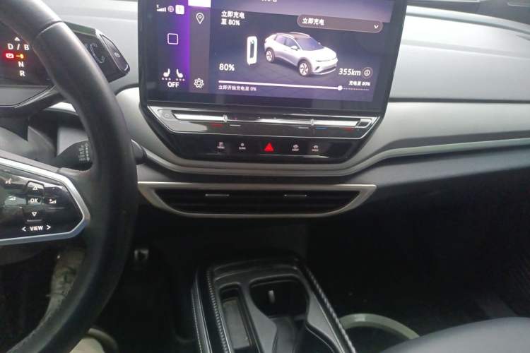 Used Volkswagen ID.4 CROZZ 2021 Long-Range PRO Two-Wheel Drive Version Audio And AC Panel