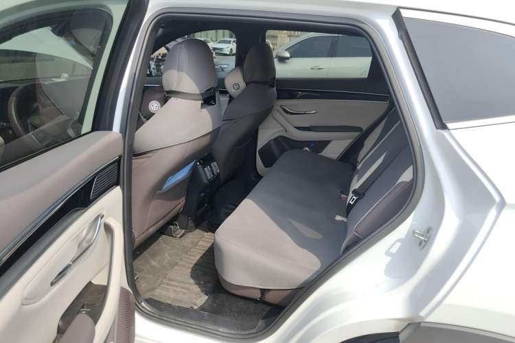 Used BYD Song PLUS New Energy 2025 DM-i 112KM Prestige Model Left Rear Seat