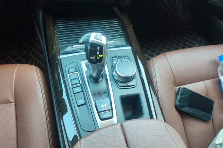 Used BMW X5 2017 xDrive28i Gear Lever