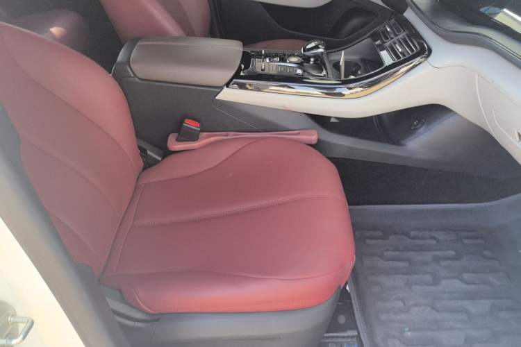 Used BYD Qin PLUS 2024 HONOR Edition DM-i 55KM Leading Model