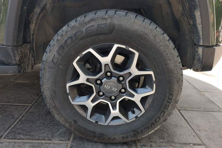 Used BAIC Off-Road BJ40 2024 2.0T Tribute to the 2020 Glory Edition
