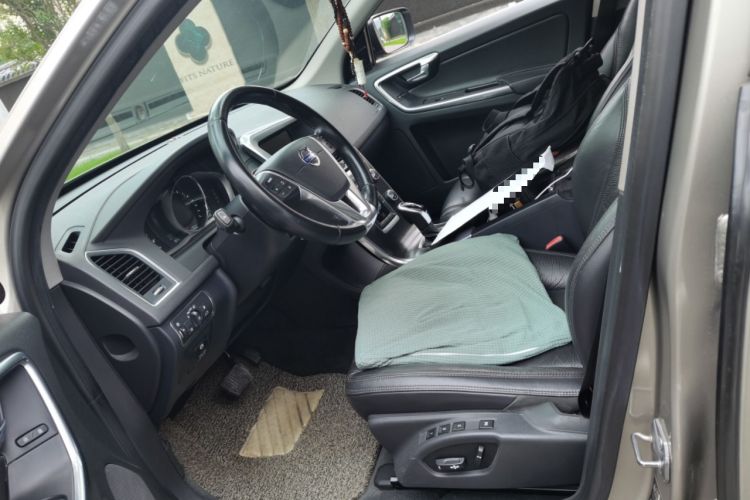 Used Volvo XC60 2014 T5 Zhiyi Edition
