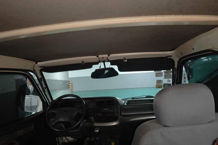 Used Jinbei Hiace 2011 2.0L 5th Generation Kuaiyunwang Comfort Type K 4G19