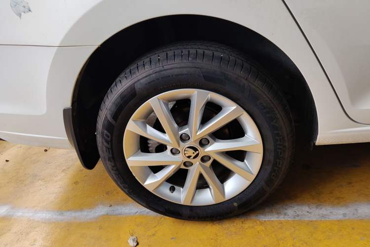 Used Skoda Rapid 2020 1.5L Automatic Standard Edition
