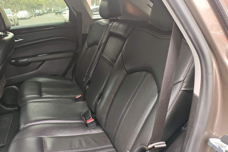 Used Cadillac SRX 2013 3.0L Leading Model