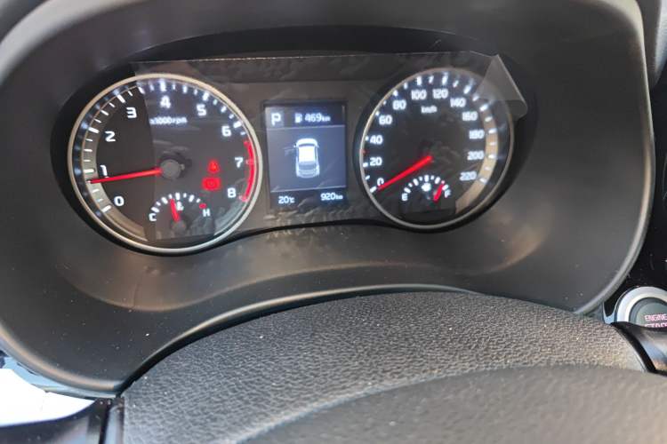 Used Kia kx1 Stonic 2021 1.4L CVT Fun Edition
