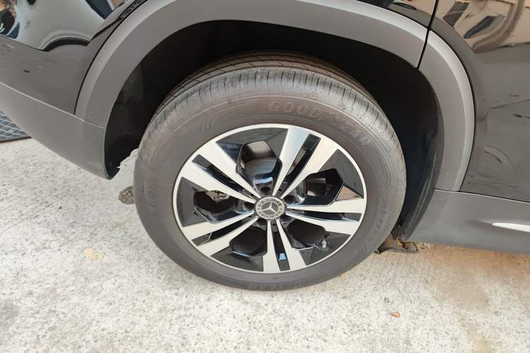 Used Mercedes-Benz GLB 2024 Refresh GLB 200 Fashion Edition