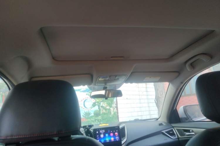 Used CHANGAN CS75 2014 1.8T Automatic Elite Model China IV Standard
