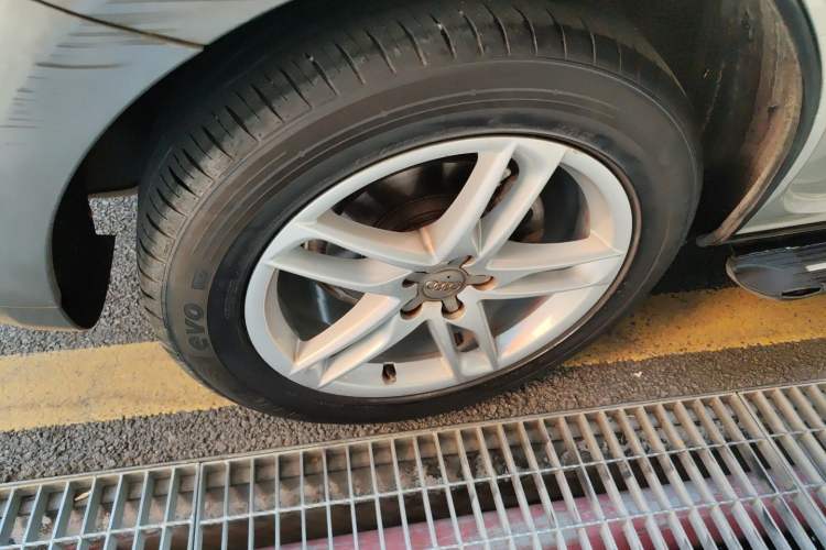 Used Audi Q5 2017 Plus 40 TFSI Technology Model