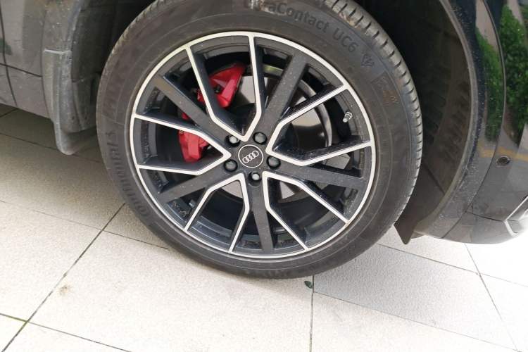 Used Audi Q5L 2024 45 TFSI Luxury Dynamic Model Right Front Wheel Hub