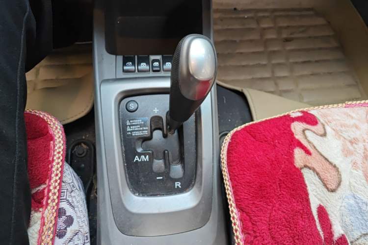 Used Chevrolet Sail 2013 Sedan 1.4L AMT Enjoy Edition Gear Lever