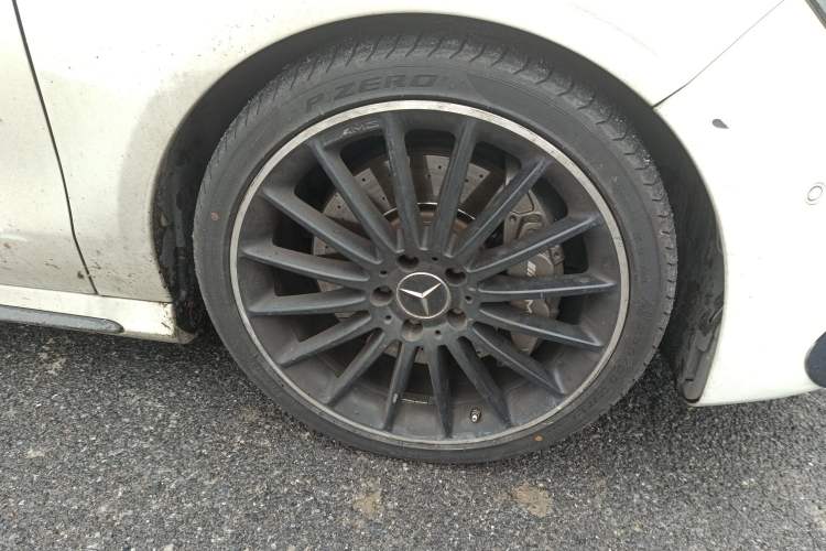 Used Mercedes-Benz CLA AMG 2017 Facelift AMG CLA 45 4MATIC Right Front Wheel Hub