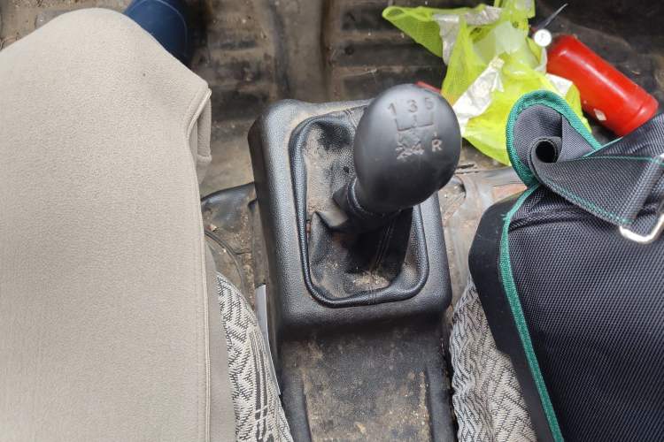 Used Wuling Zhiguang 2015 1.2L Practical LS-I Model Gear Lever