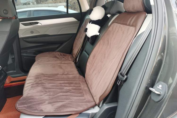 Used Volkswagen Tavendor 2024 380TSI All-Wheel-Drive R-Line Cruise Premium Edition