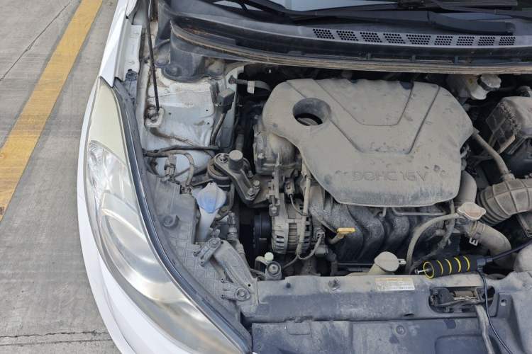 Used Hyundai Elantra (5th Generation / Langdong) 2012 1.6L Manual Leading Model