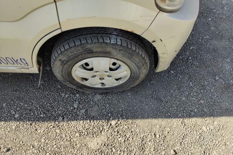 Used CHANGAN KAICHENG Xingguang 4500 2012 1.3L Base Version 4G13S1 Right Front Wheel Hub