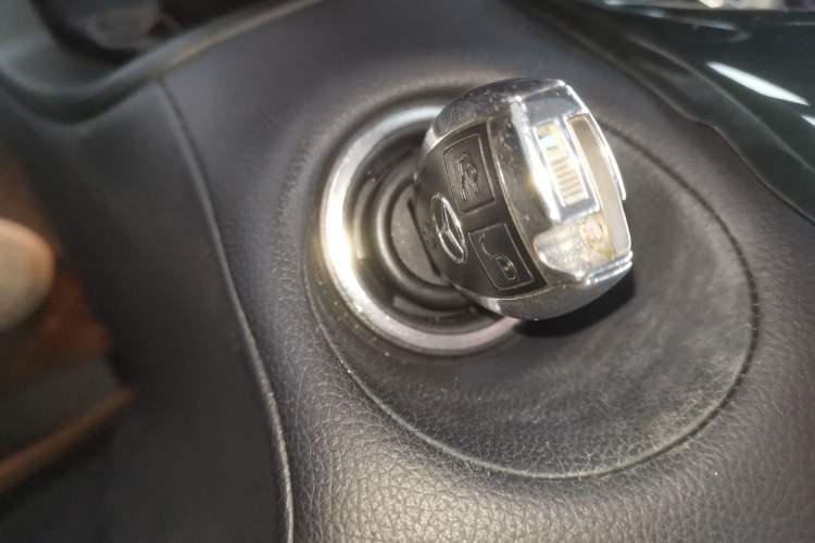 Used Mercedes-Benz CLS 2017 CLS 320 Elegant Edition Vehicle Key