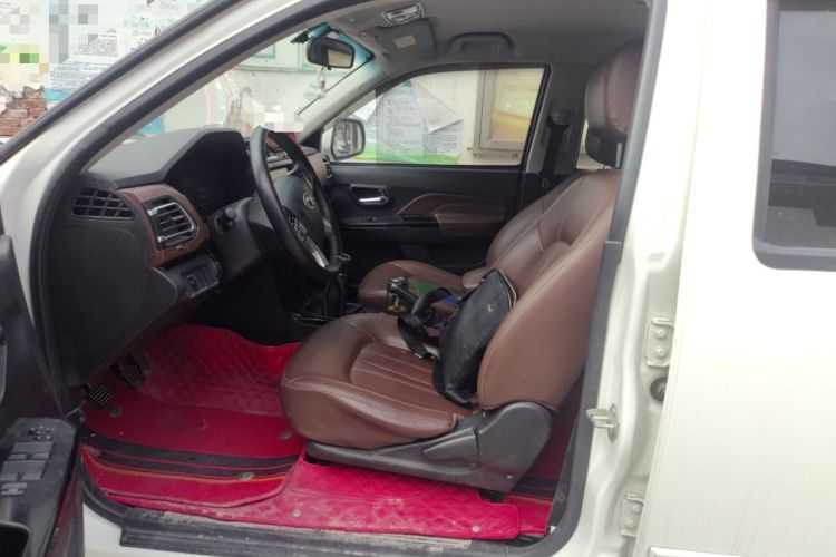 Used Great Wall Wingle 6 2017 2.4L Gasoline Two-Wheel Drive Elite Version 4G69