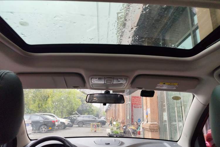 Used CHANGAN CS35 2016 1.6L Automatic Luxury Model China IV Standard
