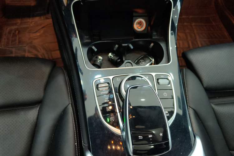 Used Mercedes-Benz GLC 2018 GLC 200 4MATIC Gear Lever