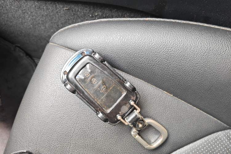 Used Toyota Camry 2018 2.5G Luxury Edition Vehicle Key