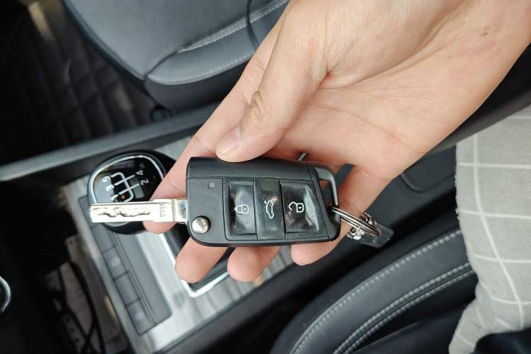 Used Skoda Octavia 2016 1.6L Manual Smart Drive Version