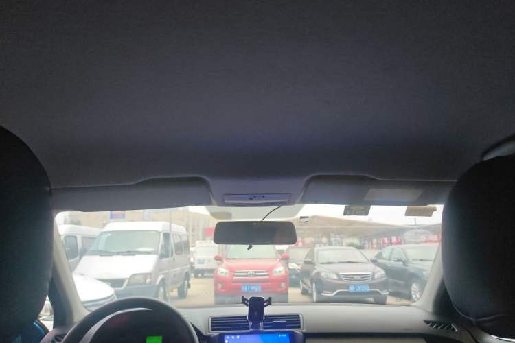 Used Skoda Fabia 2015 1.4L Automatic Front-Drive Model Headliner