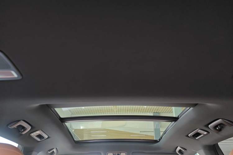 Used Li Auto ONE 2021 Extended-Range 6-Seater Version
