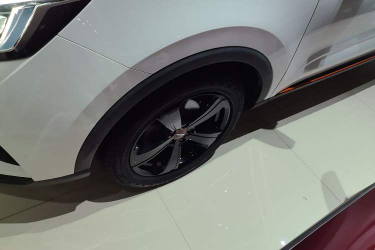 Used Roewe RX3 2021 PRO 1.6L CVT Elite Model
