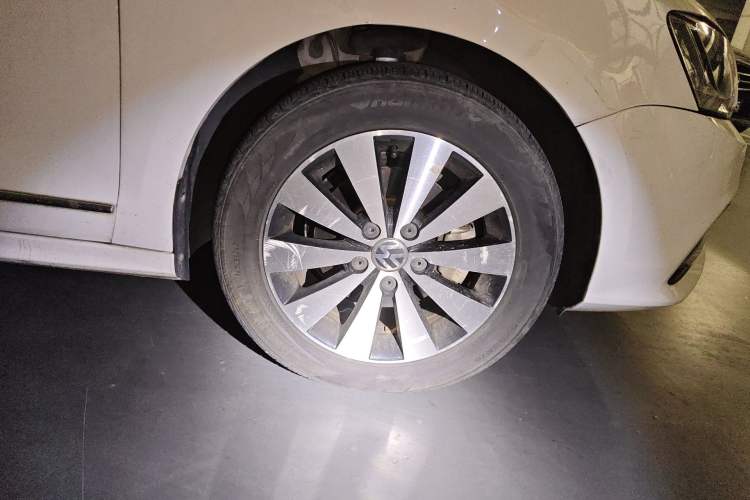 Used Volkswagen Sagitar 2017 1.6L Automatic Comfort Model Exterior 7