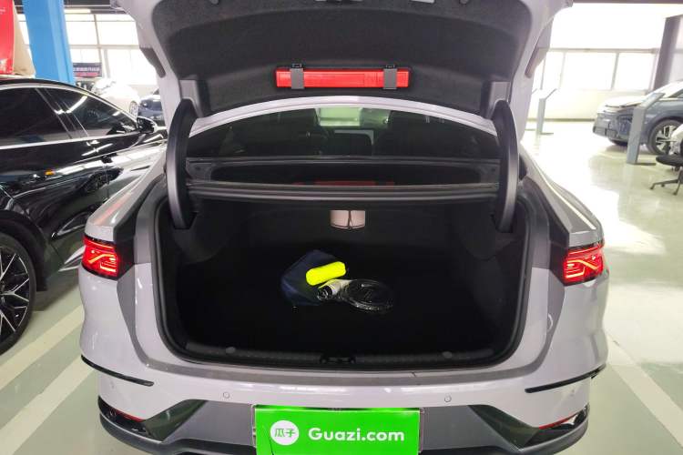 Used BYD Han 2025 DM-i Intelligent Driving Edition 125KM LiDAR Flagship Model