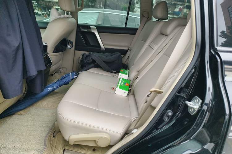 Used Toyota Prado 2010 4.0L Automatic TX Left Rear Seat